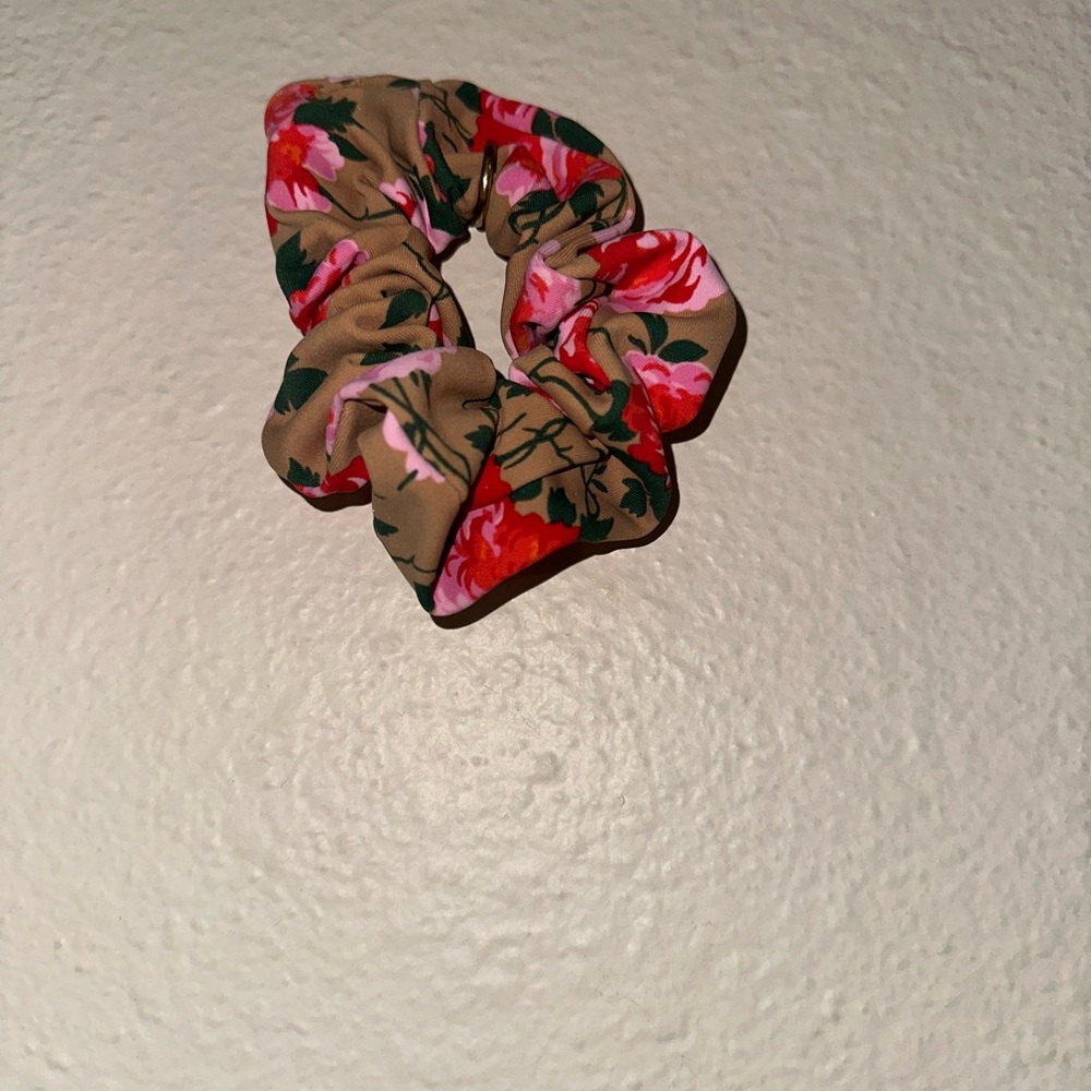 Aerie Floral Pink and Green Scrunchie